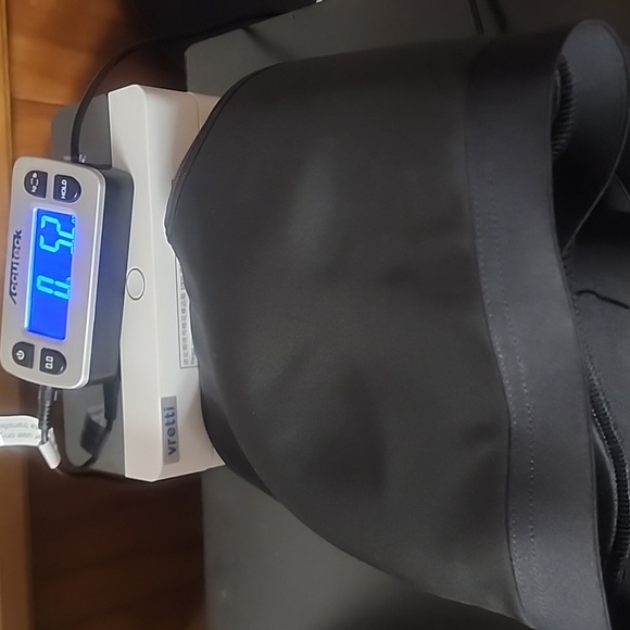 NWT Avia Black Racerback Sports Bra for Intense Workouts - Picture 7 of 7